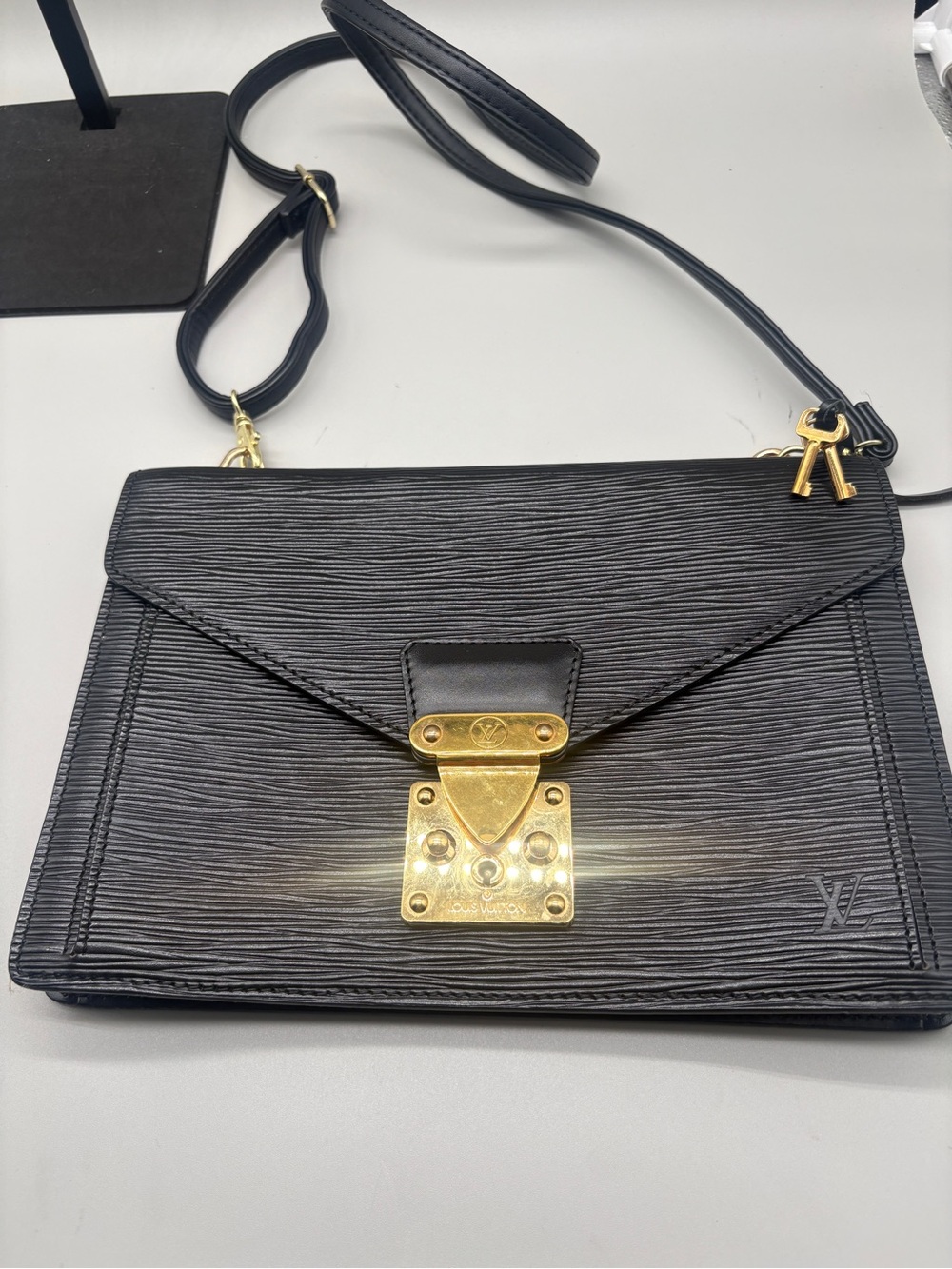 Louis Vuitton Sellier Dragonne Black Epi Converted Shoulder Bag Keys